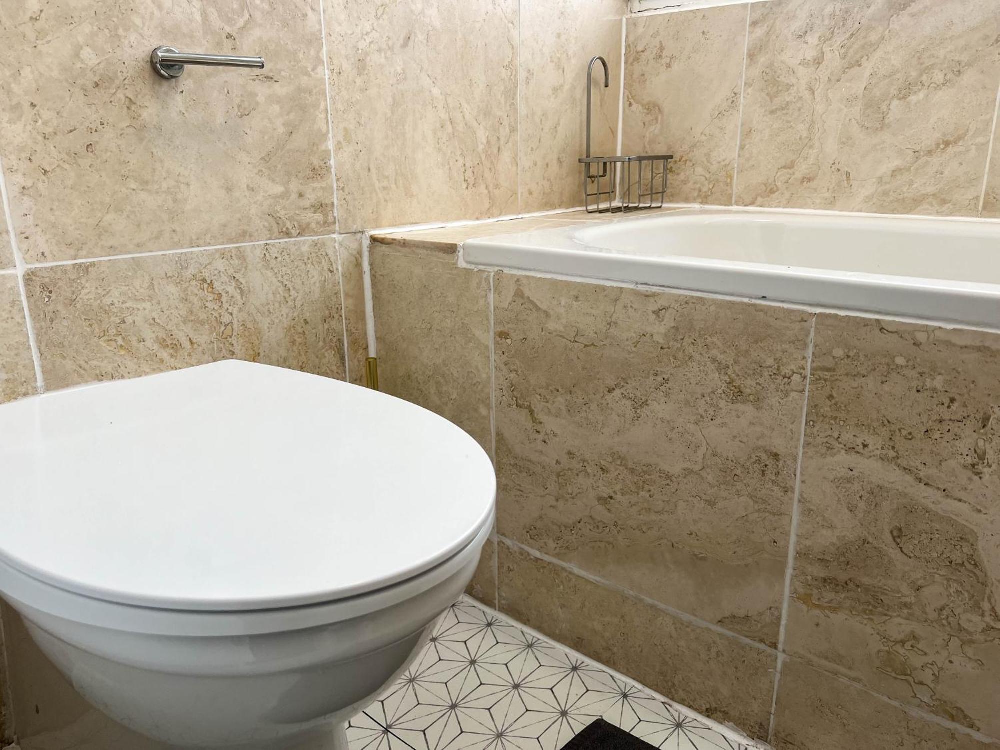 Beautiful 2 Bed - Centre - Free Private Parking - Perfect For Families And Professionals * Leeds (West Yorkshire)